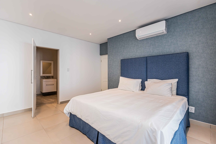 To Let 3 Bedroom Property for Rent in Camps Bay Western Cape